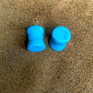 0g plugs